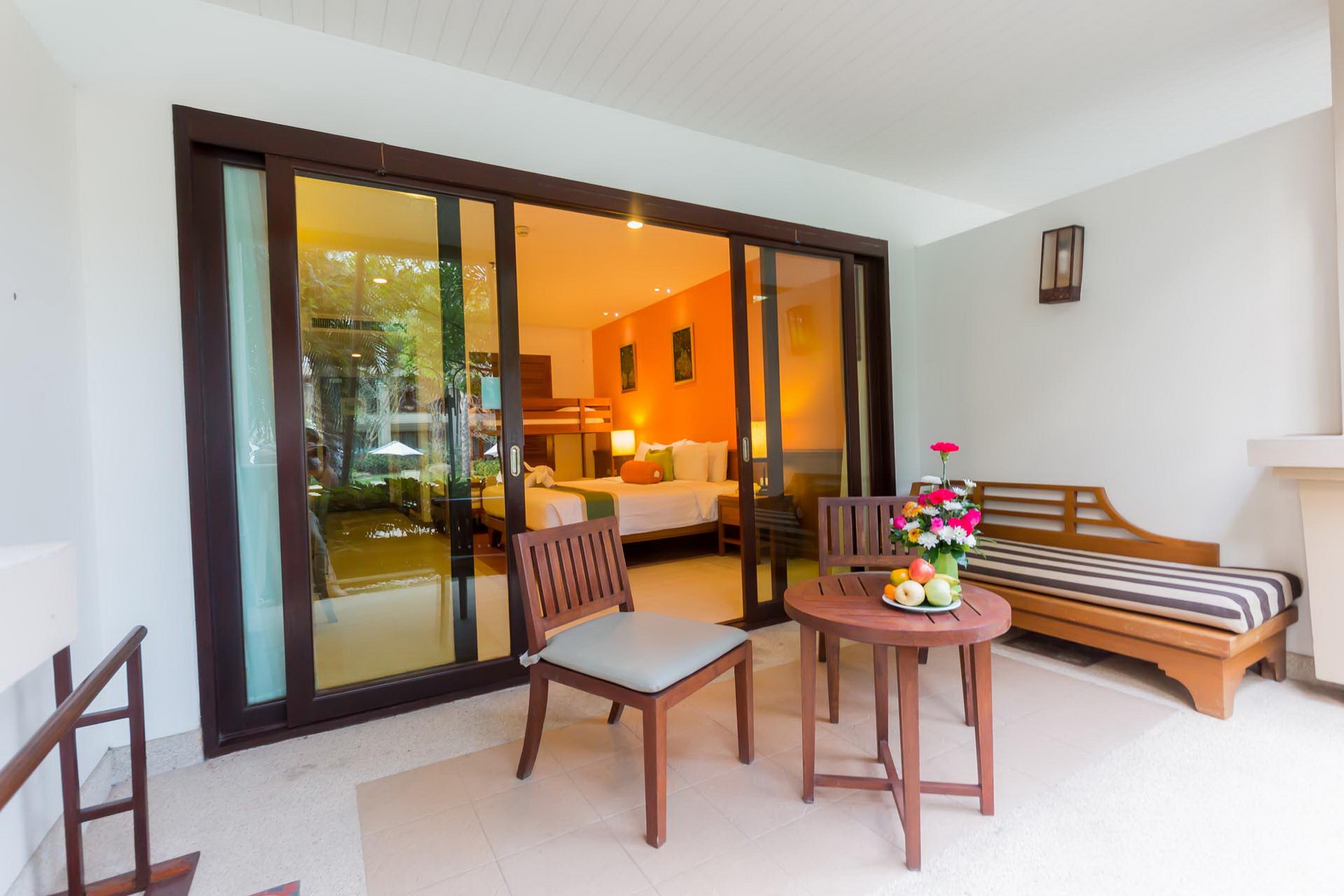 Ravindra Beach Resort & Spa - Sha Extra Plus Na Chom Thian Eksteriør bilde Deluxe Room with private balcony